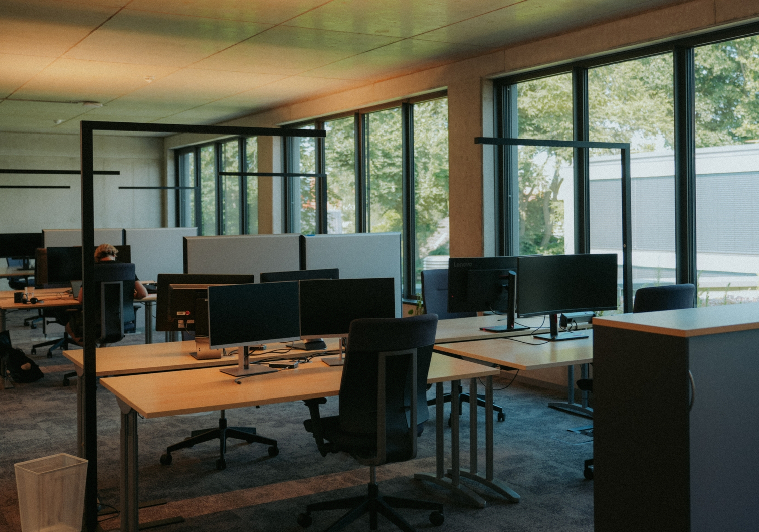 Mehrere Arbeitsplätze