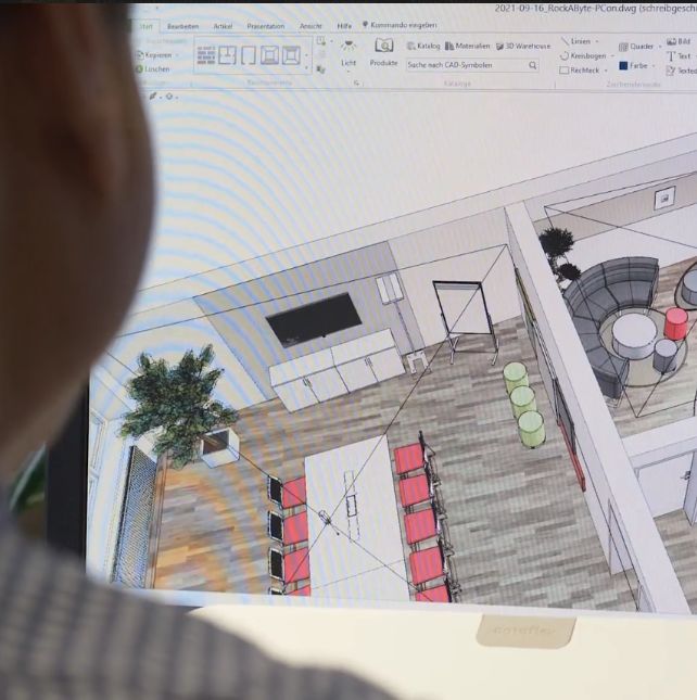 Monitor, auf dem eine Raumplanung zu sehen ist